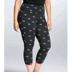 TORRID Active Crop Leggings Size 3X Performance Core Hot Lips, Pink